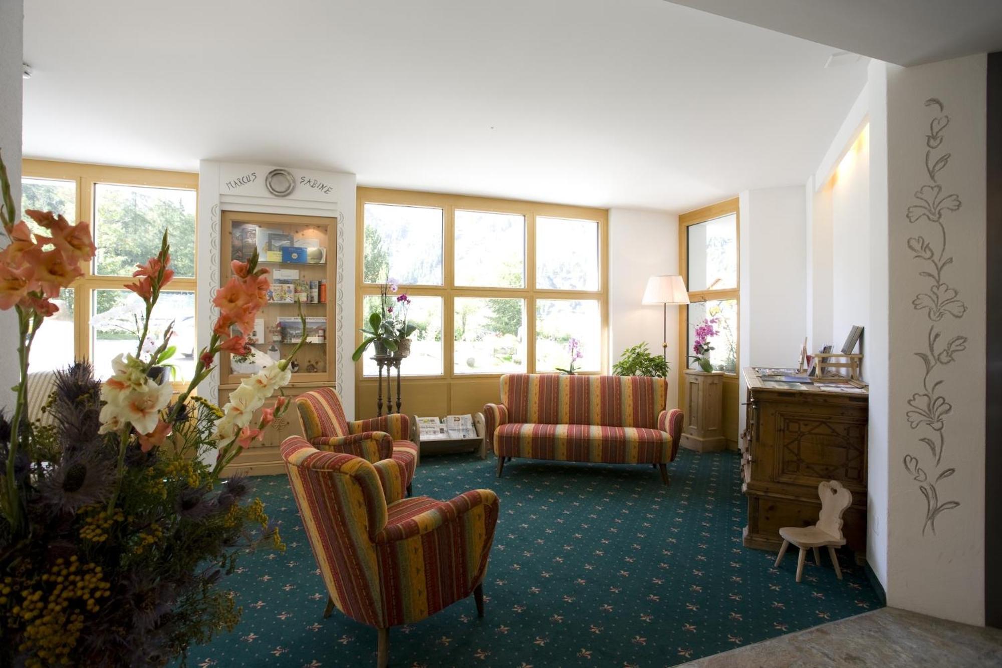 Hotel Seraina Sils Maria Esterno foto