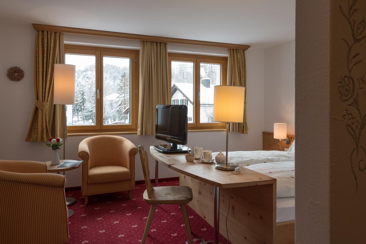 Hotel Seraina Sils Maria Esterno foto
