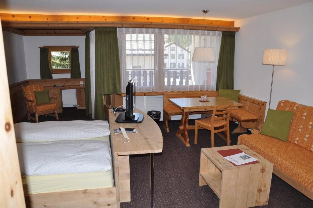 Hotel Seraina Sils Maria Esterno foto