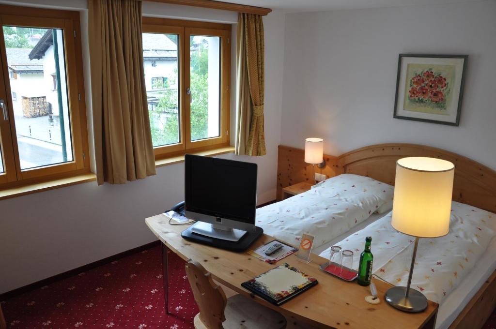 Hotel Seraina Sils Maria Camera foto